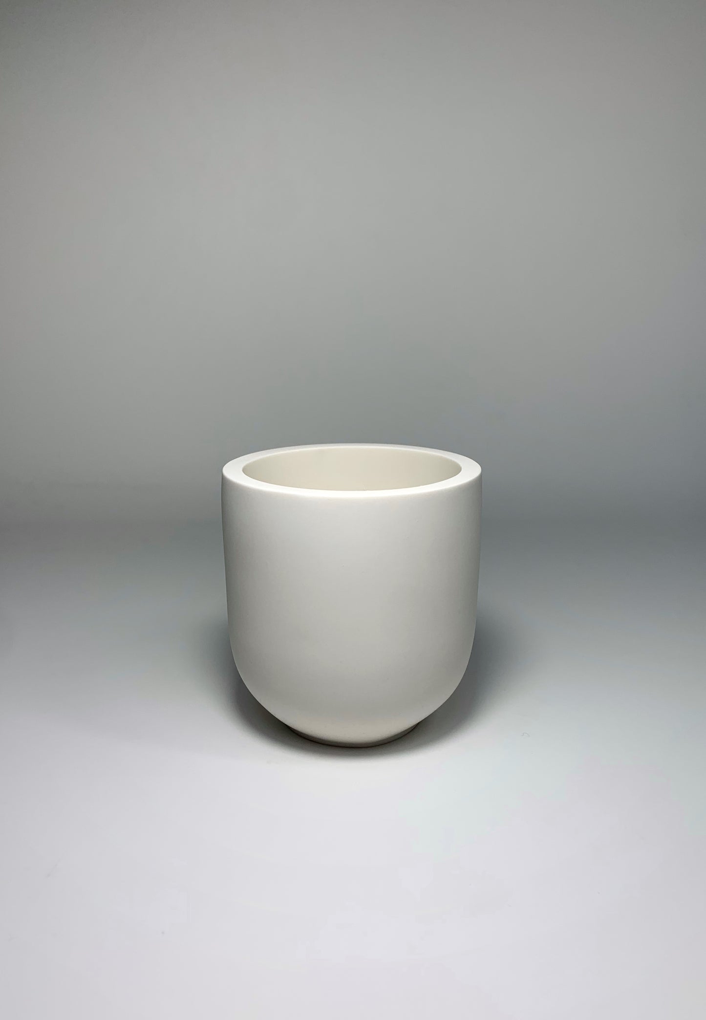 Pot à pinceaux lisse