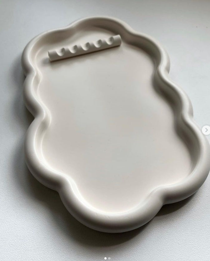 Plateau nuage en Jesmonite – 22x14 cm –